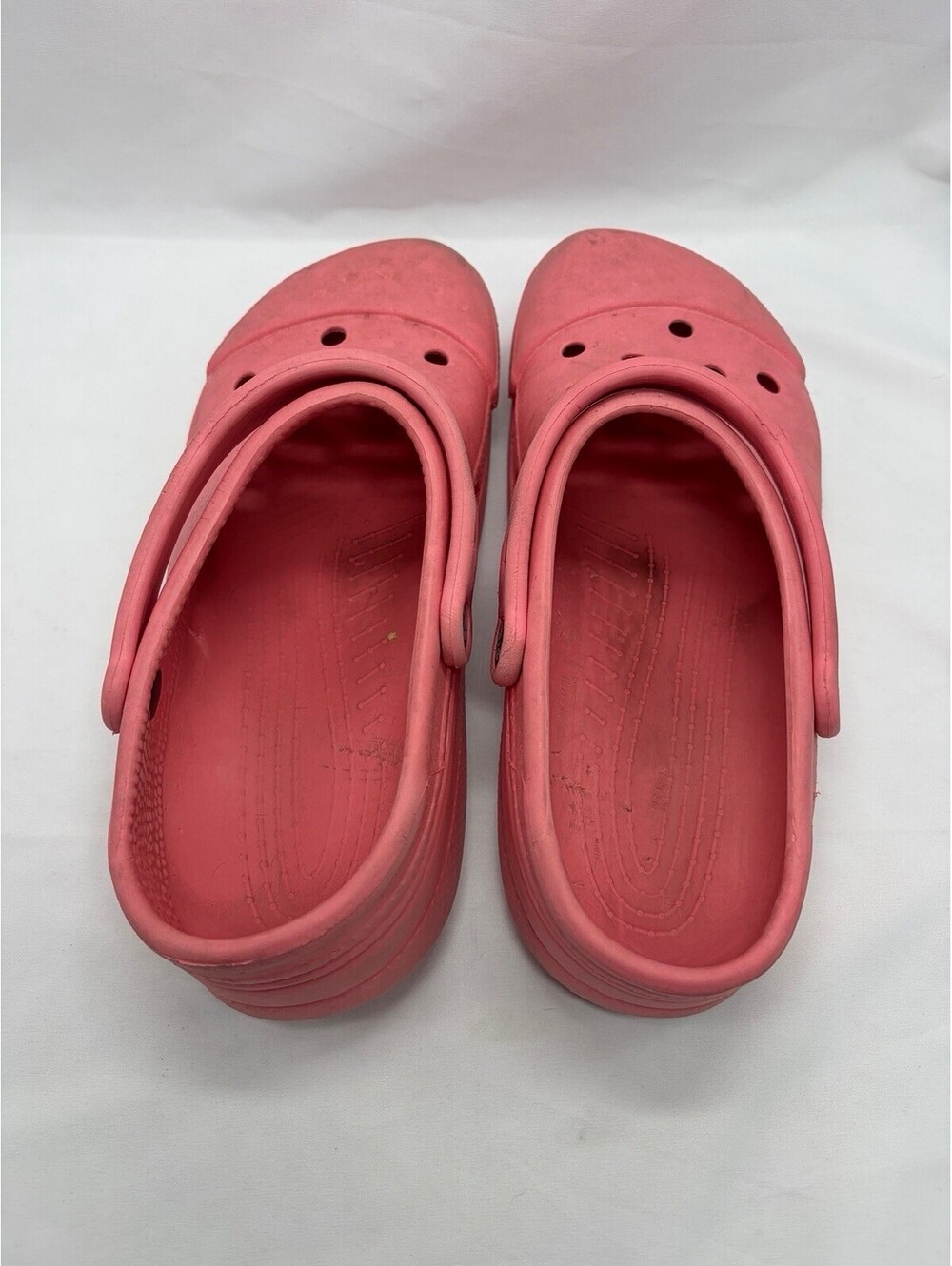 Crocs Pink Slip On Shoes Size 12-14 Womens 10-11 Mens - Picture 7 of 9